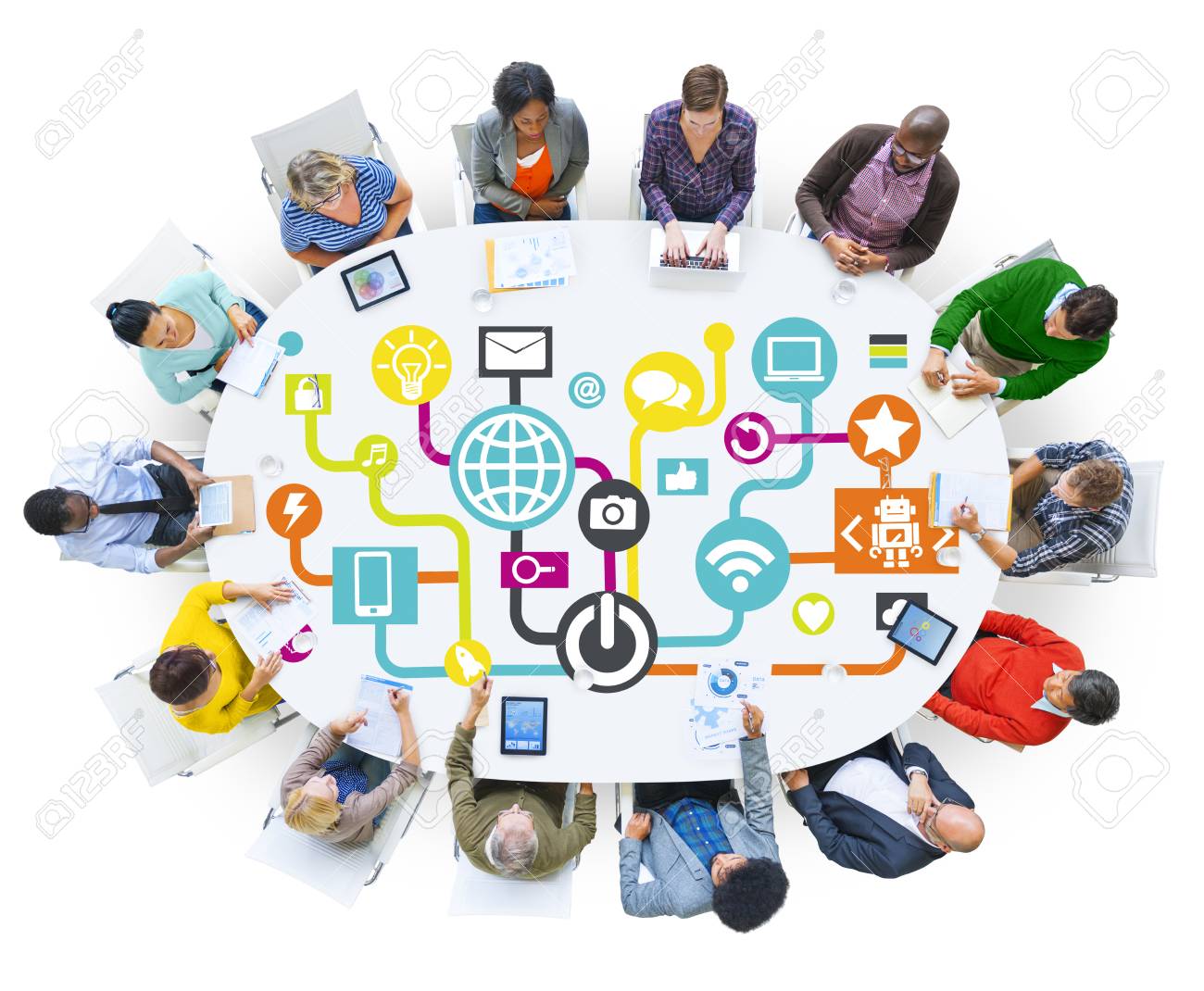 Global Communications Social Networking People Meeting Online Co